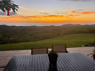 Casa con vista al mar con impresionantes características arquitectónicas, photo 2