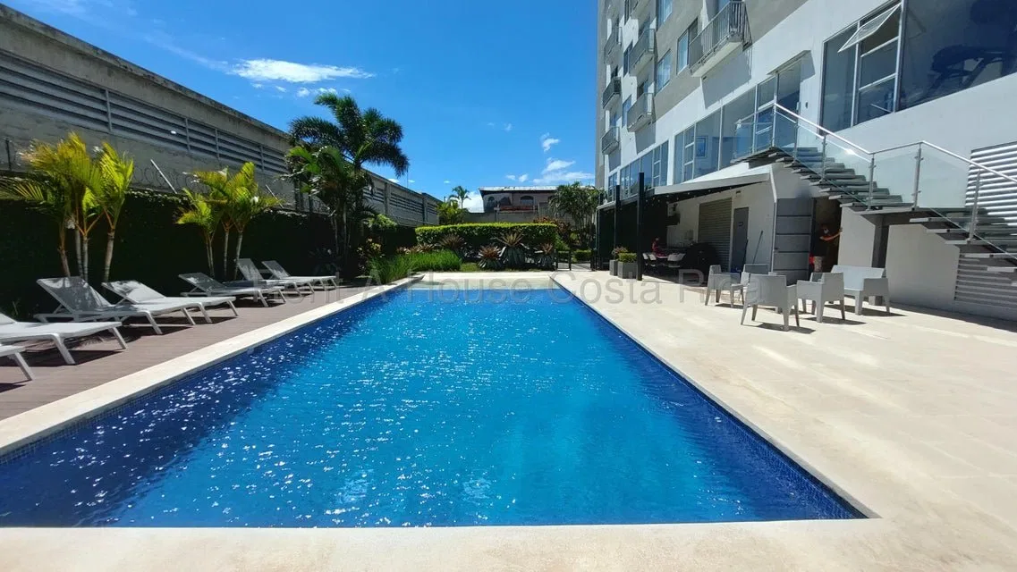 Alquiler de Apartamento en ULLOA-Heredia. RAH 27-88 PISO 8 - Alquiler / Renta en Heredia