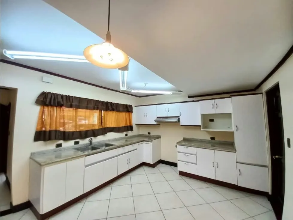 HOUSE FOR SALE IN CONDOMINIUM-BELEN-HEREDIA*, photo 6
