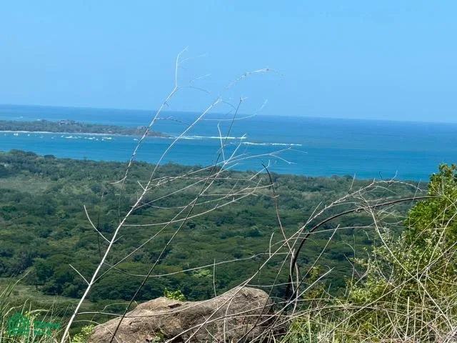 Propiedad con Vista al Mar y Planos Constructivos | 5,707.79 m²