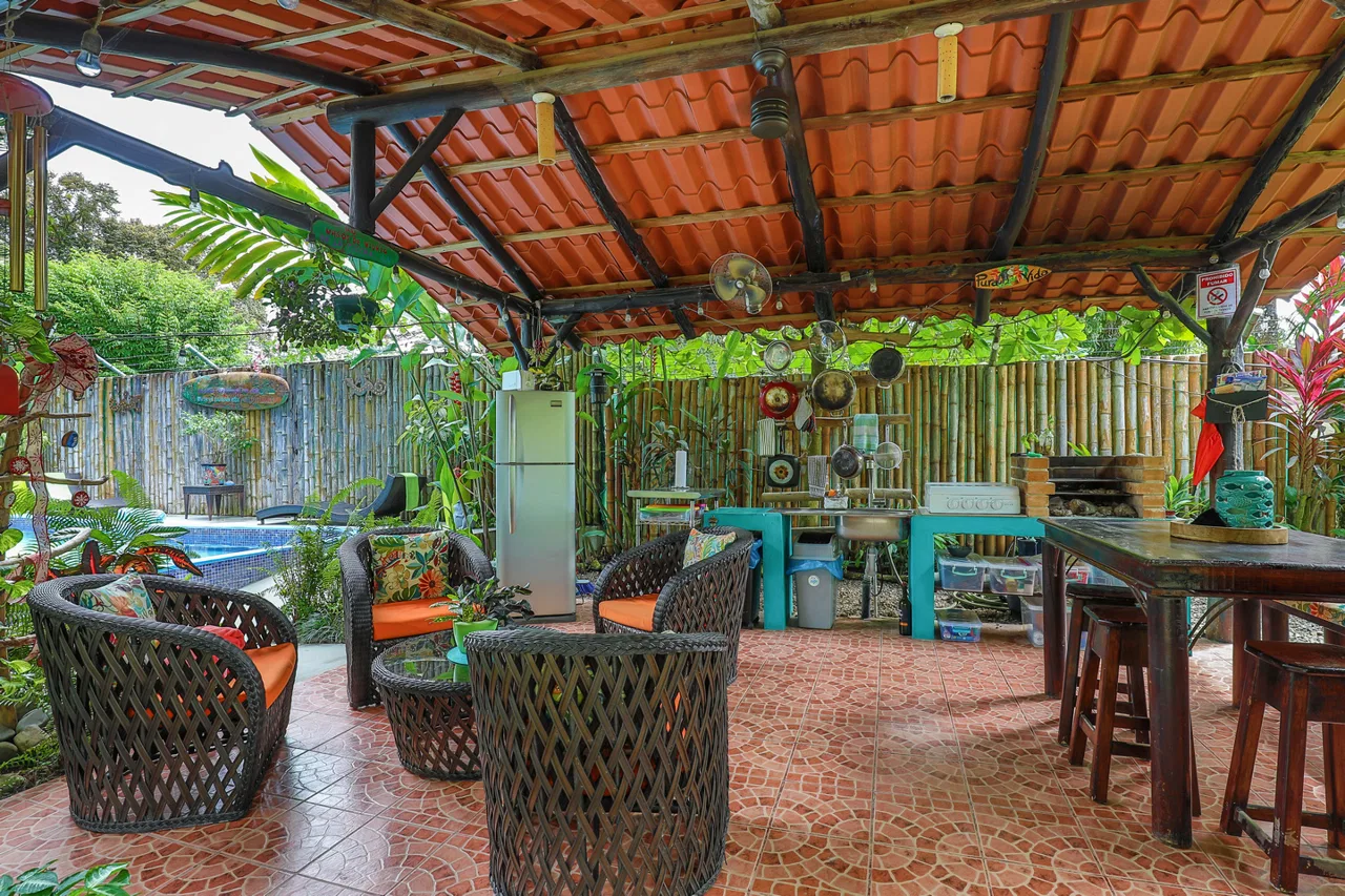 SUCCESSFUL BOUTIQUE HOTEL WITH OWNER’S HOME BY THE BEACH IN UVITA, photo 13