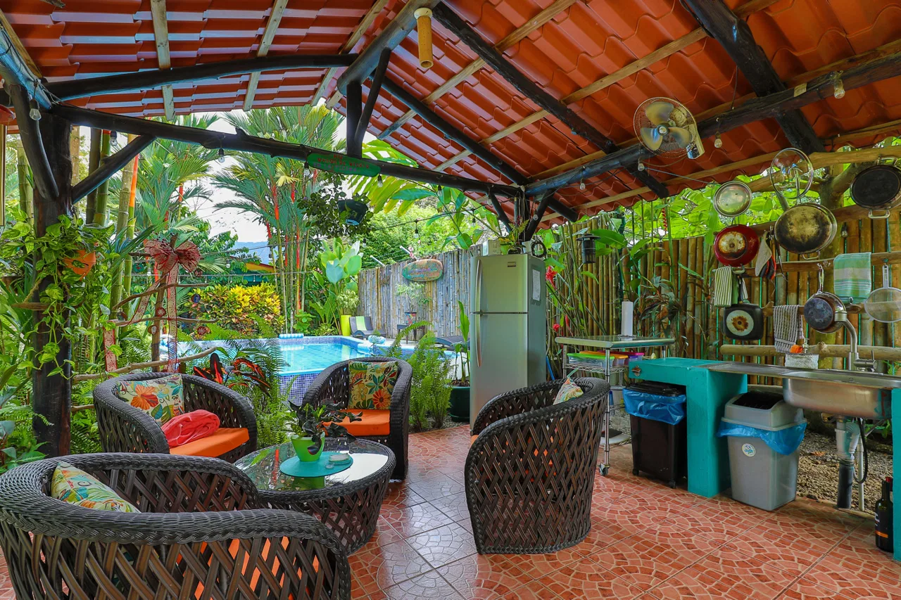 SUCCESSFUL BOUTIQUE HOTEL WITH OWNER’S HOME BY THE BEACH IN UVITA, photo 15