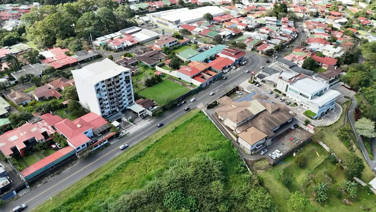 Venta de Propiedad Comercial - Residencial, Guayabos Curridabat