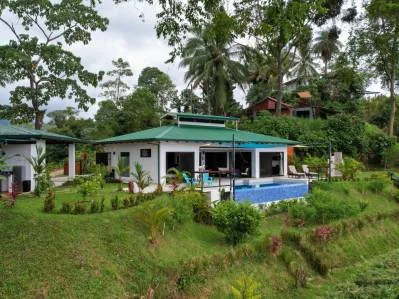 Casa en venta: vista al mar, energía solar y comodidades modernas, photo 4