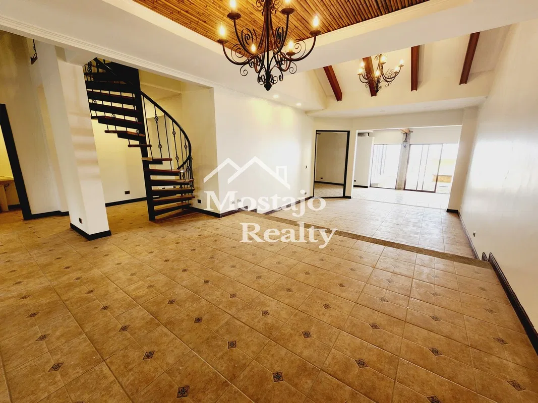 Alquiler de Casa de una planta, Condominio, Guachipelin de Escazu