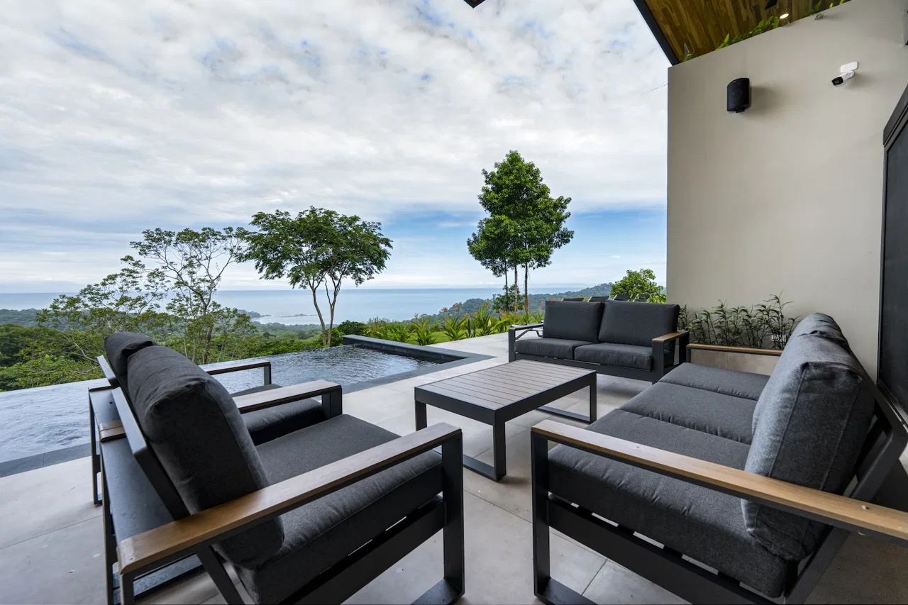 LUXURY JUNGLE PROPERTY WITH FOUR BEDROOMS AND OCEAN VIEWS, IN DOMINICALITO – 1.25 ACRES, photo 9