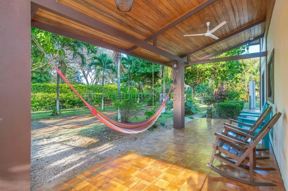 Vivir aquí es sentir la versión más pura del estilo de vida guanacasteco, donde cada día empieza con el ..., photo 7