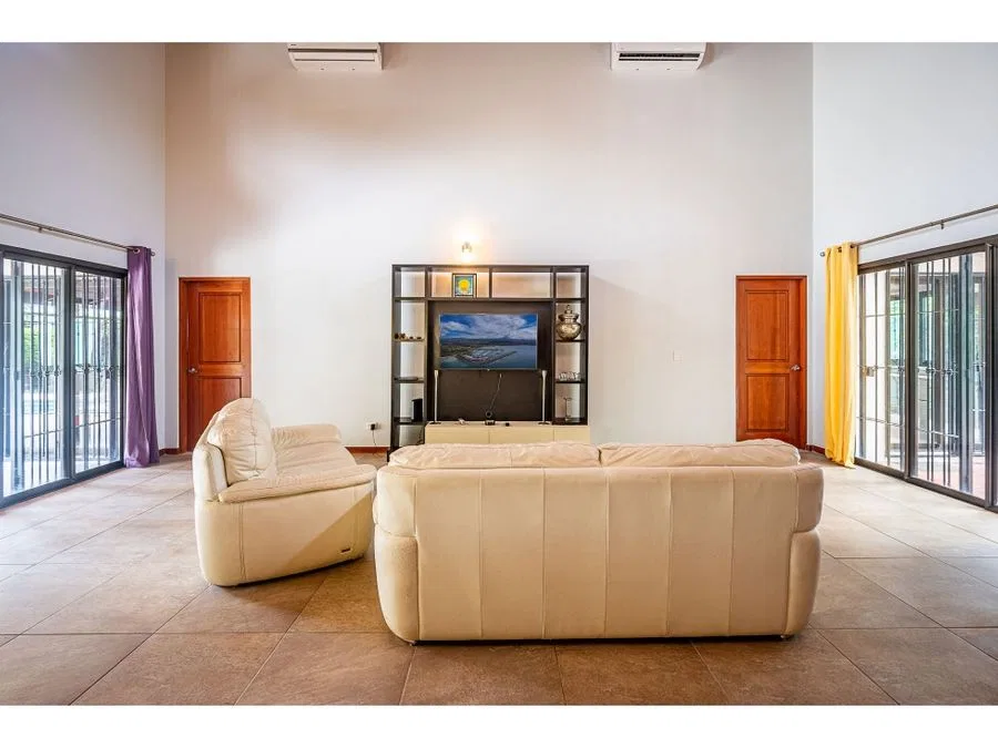 Moderna casa costera de 3 dormitorios cerca de Los Sueños Resort, photo 9