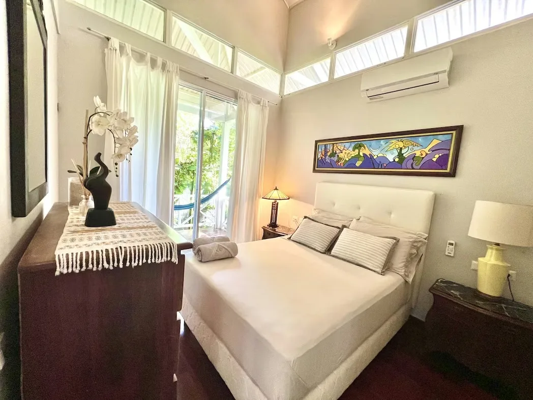 – This house is for sale in the heart of Cocles, just a few steps from the beach!, photo 9