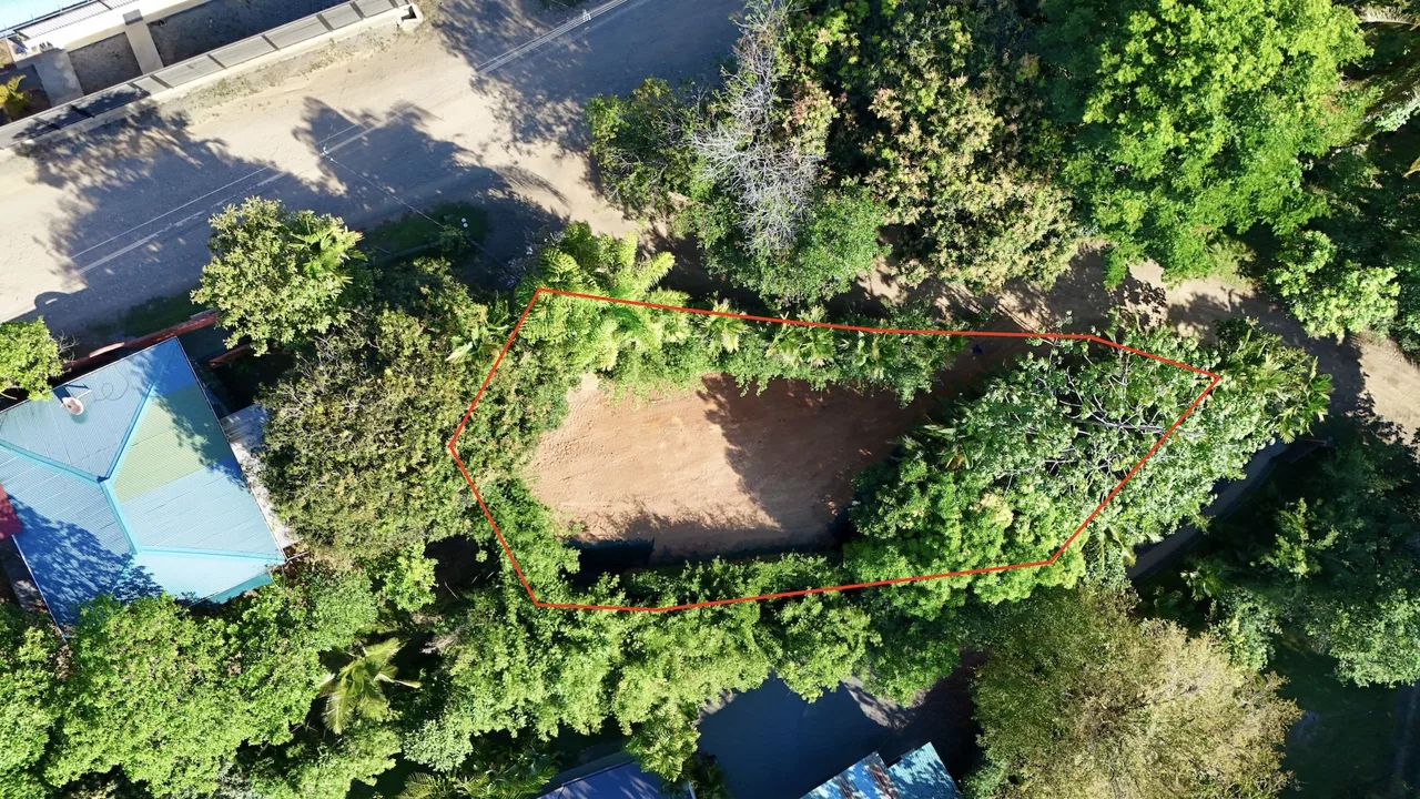 BUILDING PROPERTY WITH MOUNTAIN VIEWS NEAR TO THE TOWN, IN PLAYA HERMOSA – 0.13 ACRES, photo 3