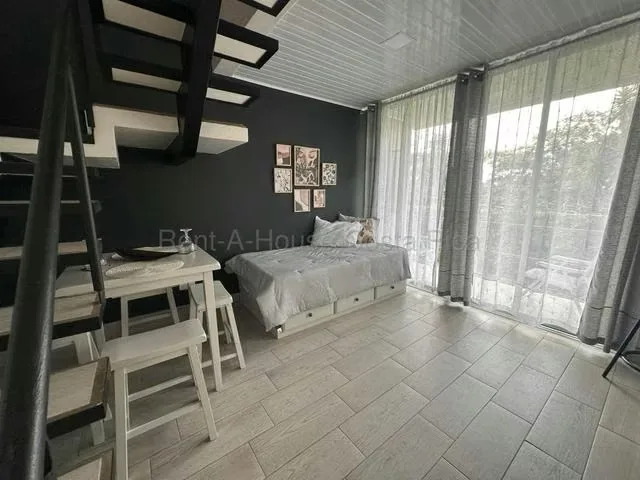 Alquiler de LOFT AMUEBLADO en Mora-Colón. CON MENAJE, photo 3