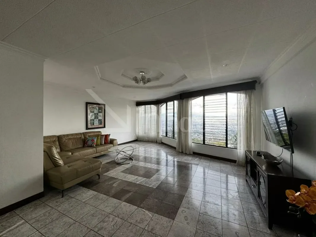 Ubicado en el exclusivo, este elegante apartamento amoblado ofrece un estilo de vida rodeado de naturaleza, privacidad y espectaculares ..., photo 3