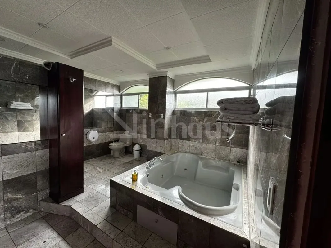 Ubicado en el exclusivo, este elegante apartamento amoblado ofrece un estilo de vida rodeado de naturaleza, privacidad y espectaculares ..., photo 10