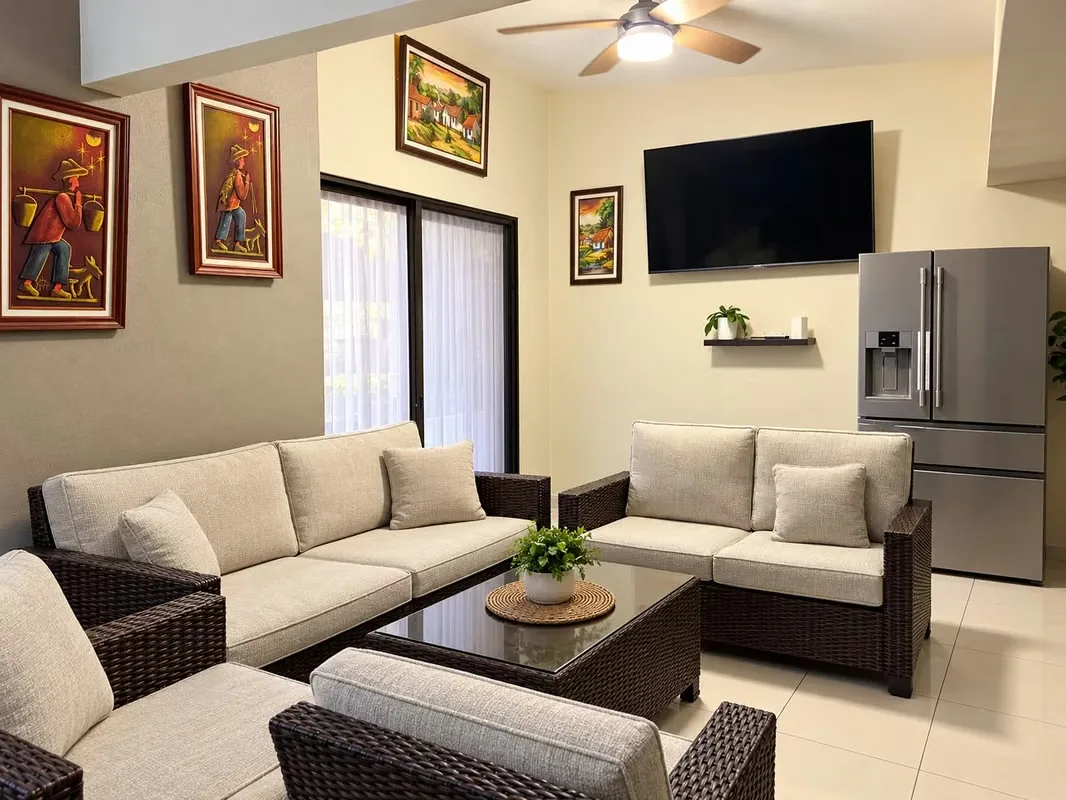 Casa en venta | Amplios espacios, terrazas y cochera para 4 vehículos Precio de venta: $525.000, photo 7