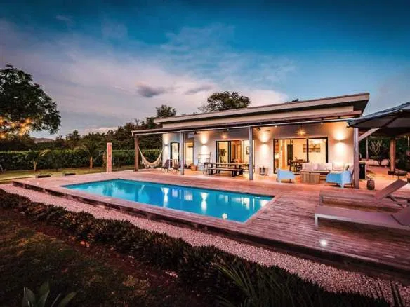 Casa Feliz – Hacienda Style Living  20 min Drive to Tamarindo