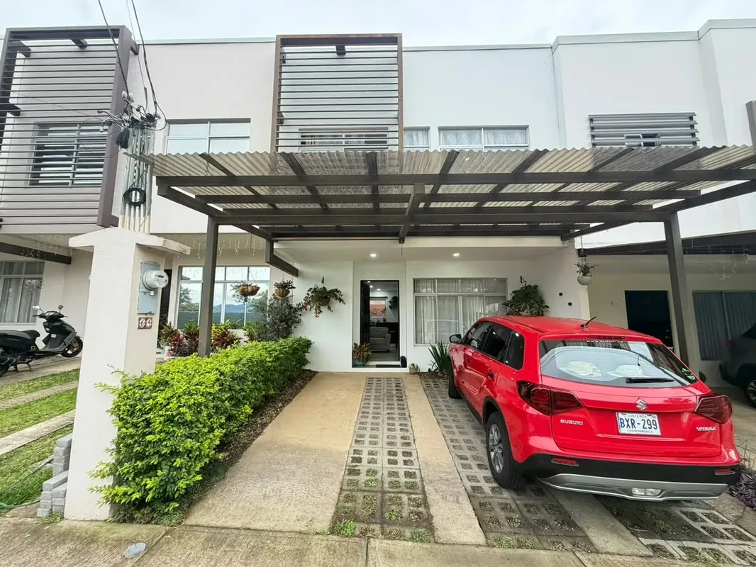 Beautiful House for Sale in Heredia
