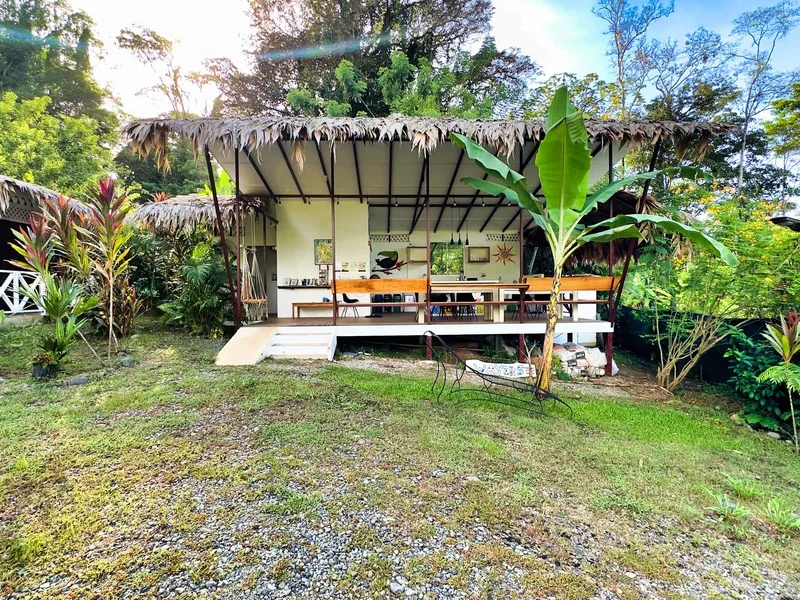 5 Bed Hotel / Leisure For Sale in Cahuita, photo 2