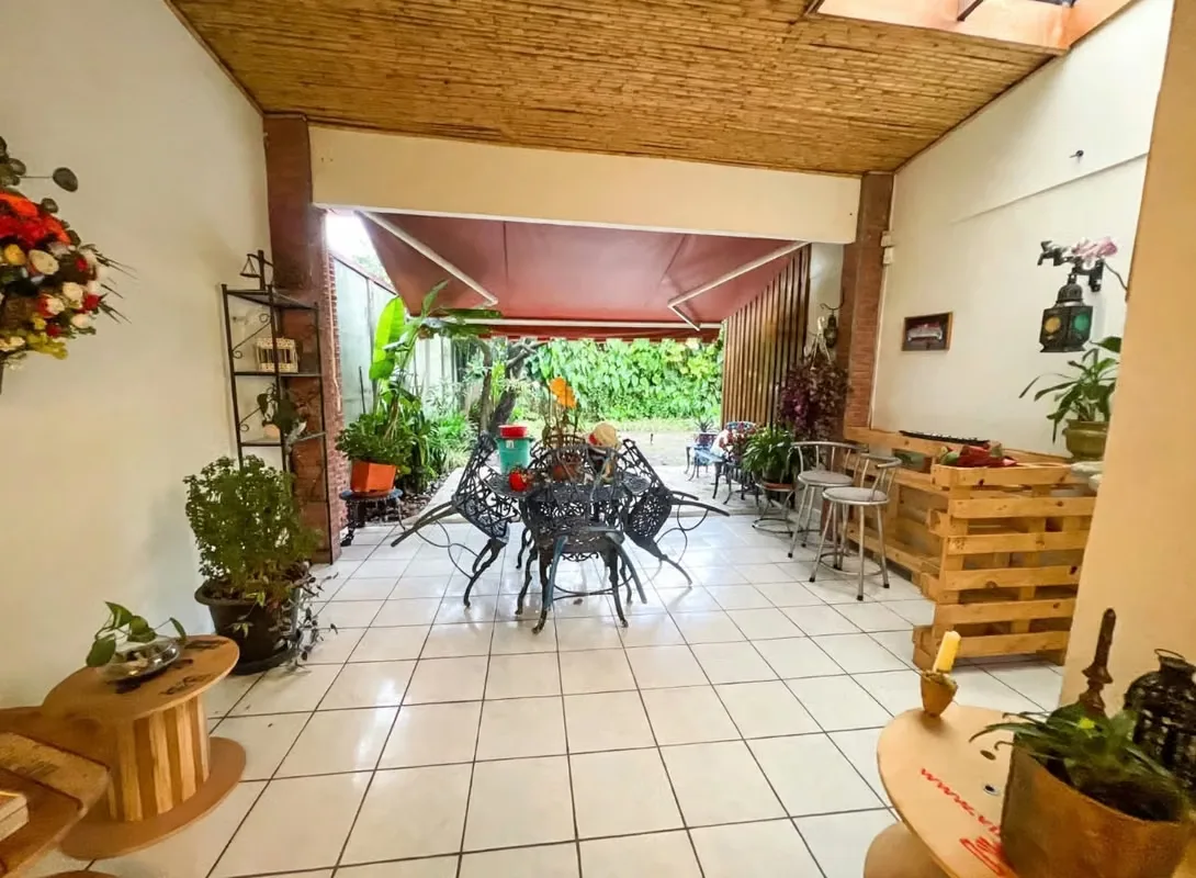 CASA EN VENTA | UNA SOLA PLANTA | CON JARDÍN EN ROHRMOSER | P660