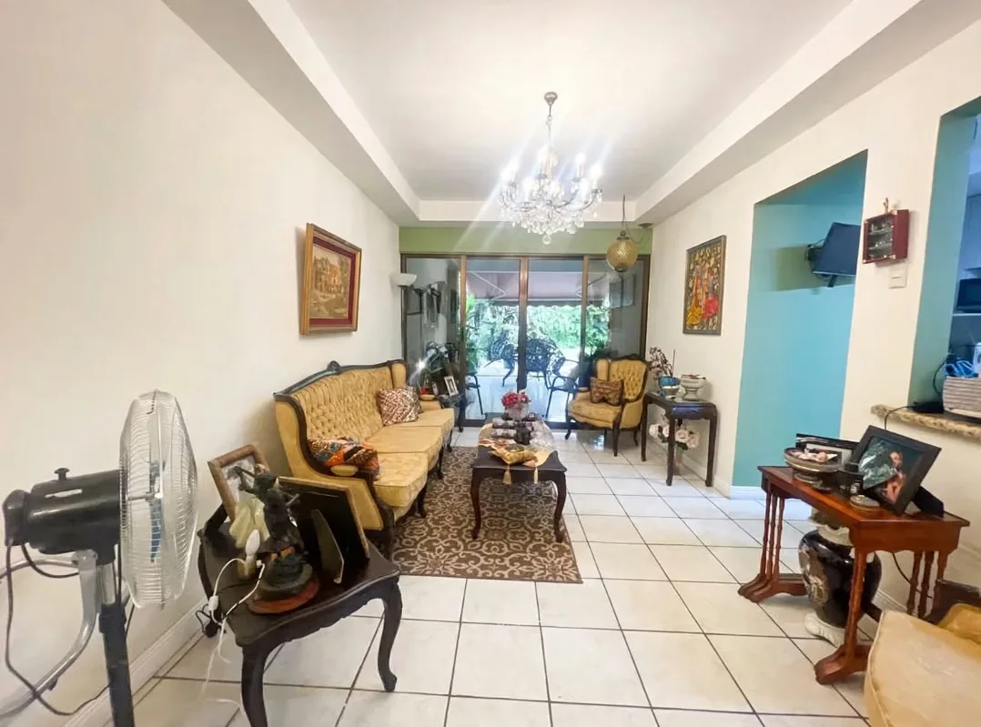 CASA EN VENTA | UNA SOLA PLANTA | CON JARDÍN EN ROHRMOSER | P660, photo 3