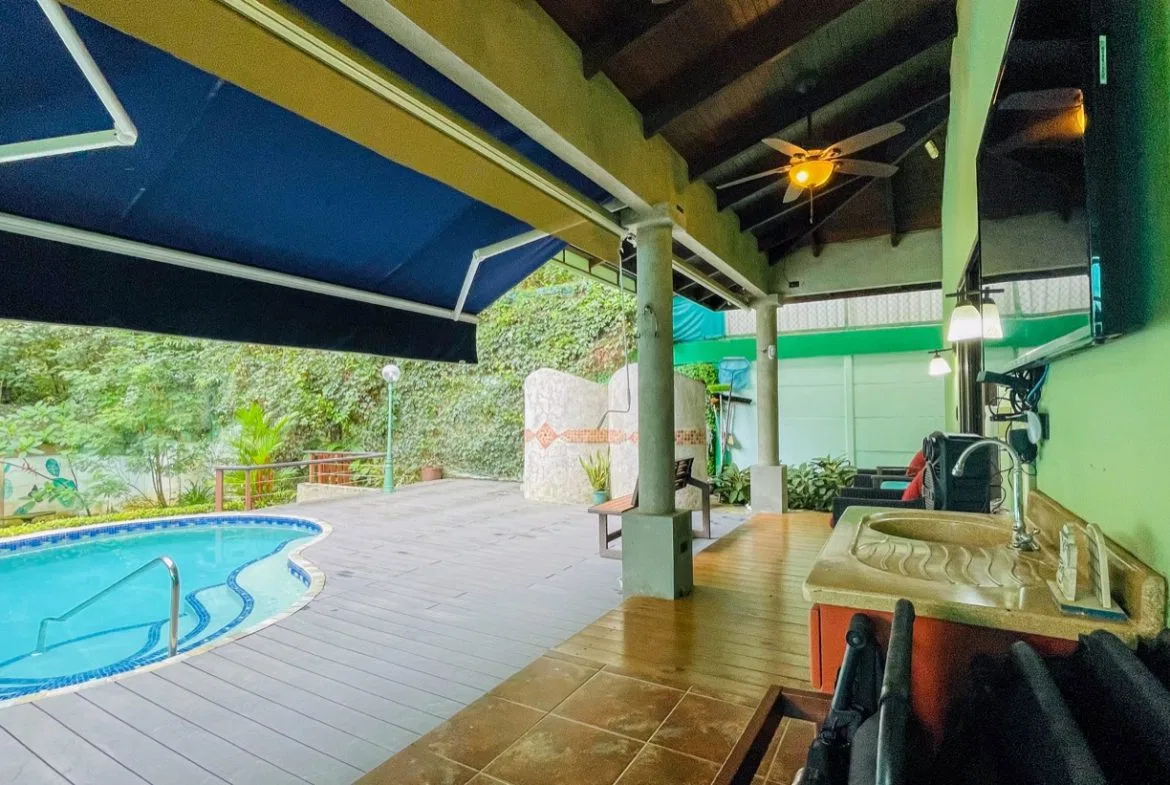 PROPERTY WITH THREE BEDROOM HOME AND PUBLIC ROAD IN FRONT, IN UVITA – 0.24 ACRES, photo 12