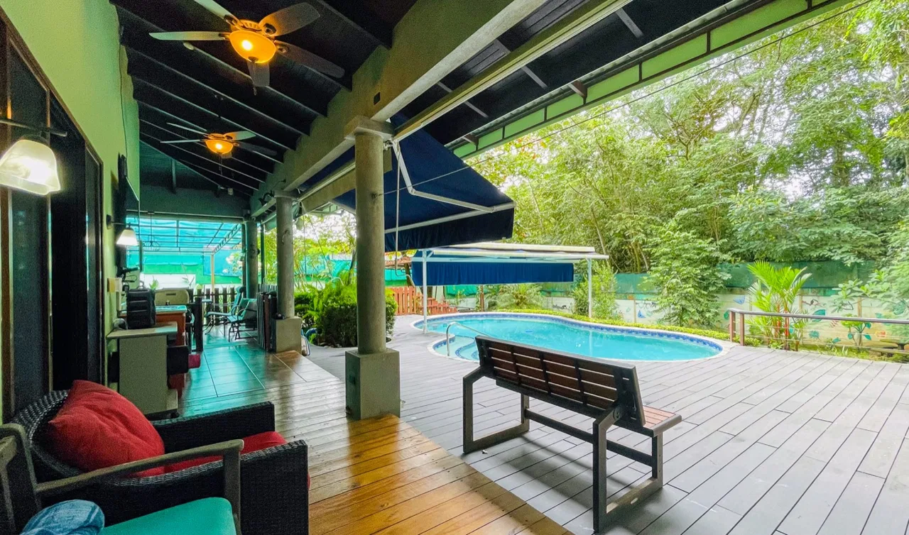 PROPERTY WITH THREE BEDROOM HOME AND PUBLIC ROAD IN FRONT, IN UVITA – 0.24 ACRES, photo 13