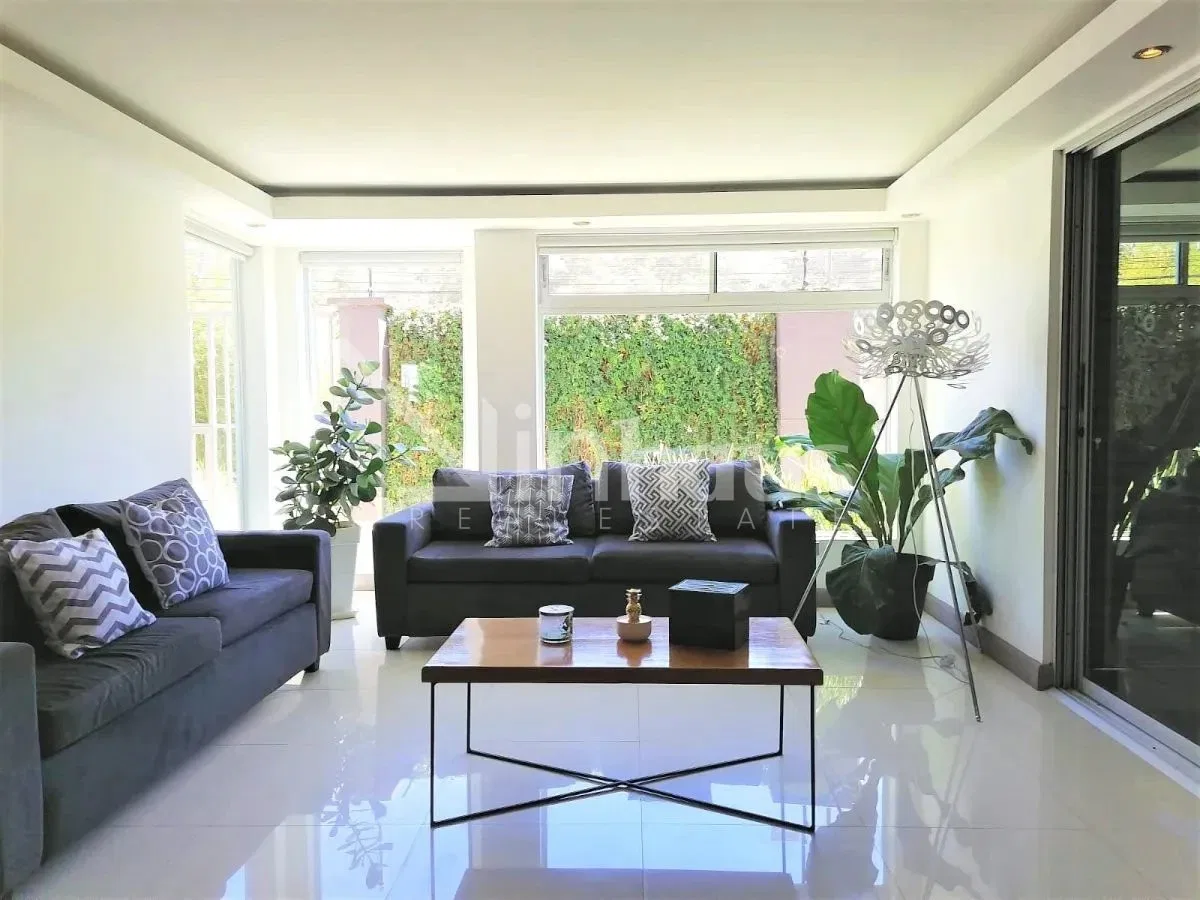 Amplia vivienda con piscina privada, photo 2