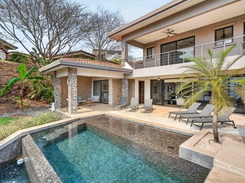 5 Bed Single Family Homes For Sale in Playas Del Coco, photo 2