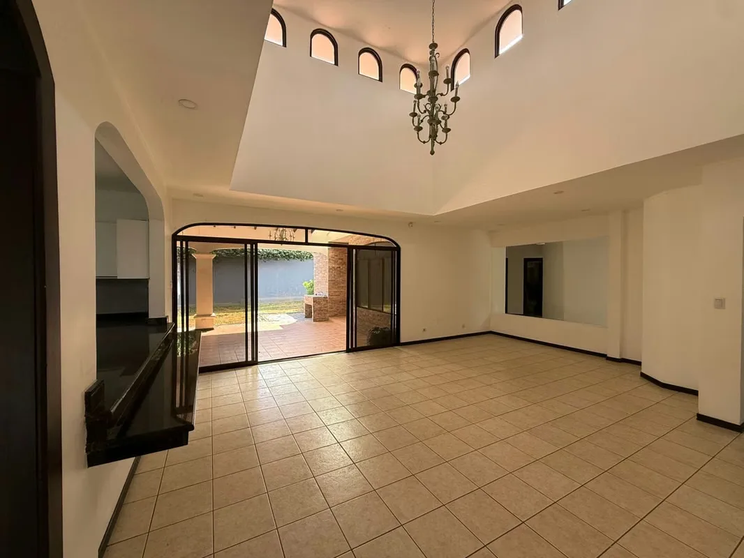 Hermosa casa de un nivel, ubicada en un condominio privado que ofrece tranquilidad, seguridad y un ambiente ..., photo 13