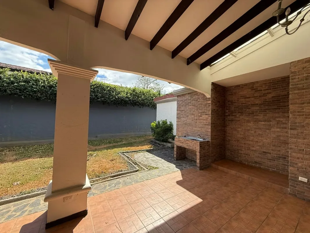 Hermosa casa de un nivel, ubicada en un condominio privado que ofrece tranquilidad, seguridad y un ambiente ..., photo 5