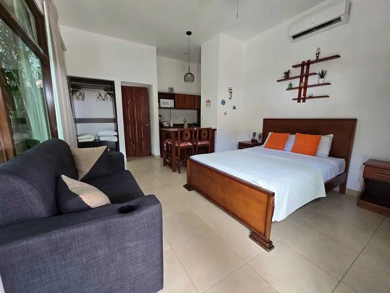 6 Bed Single Family Homes For Sale in Playa Potrero, photo 8