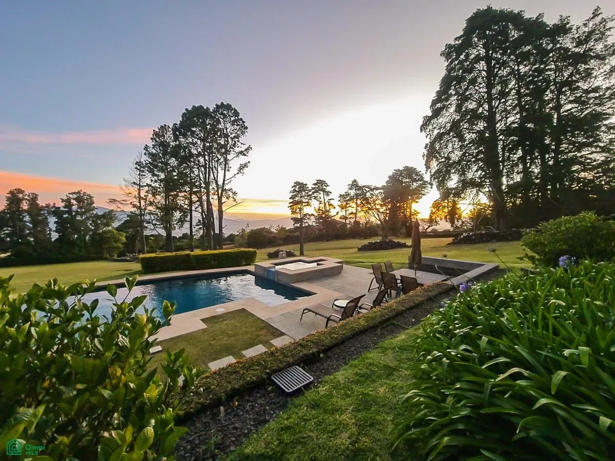 21325-The Views Estate, San José, Heredia 0000