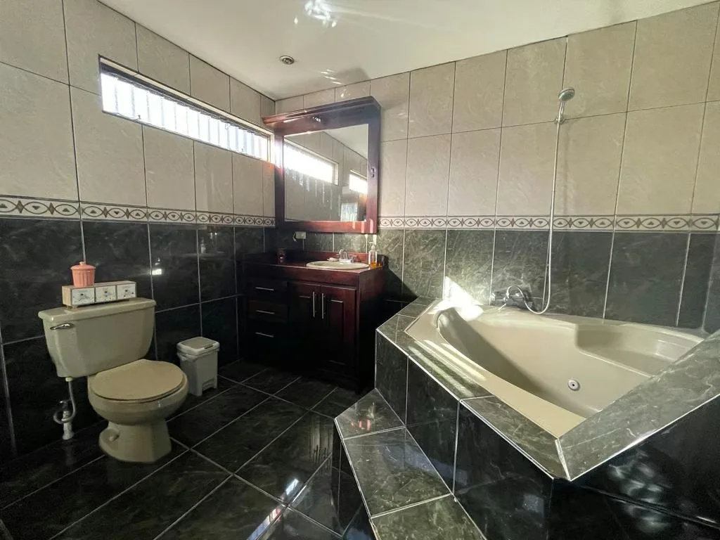 House for sale in Tibás 18089, photo 13
