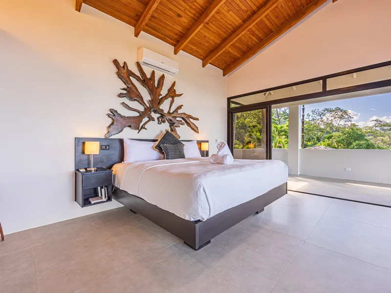 4 Bed Single Family Homes For Sale in Uvita, photo 11