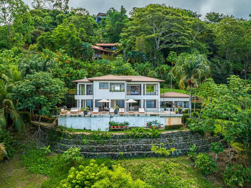 4 Bed Single Family Homes For Sale in Uvita, photo 4