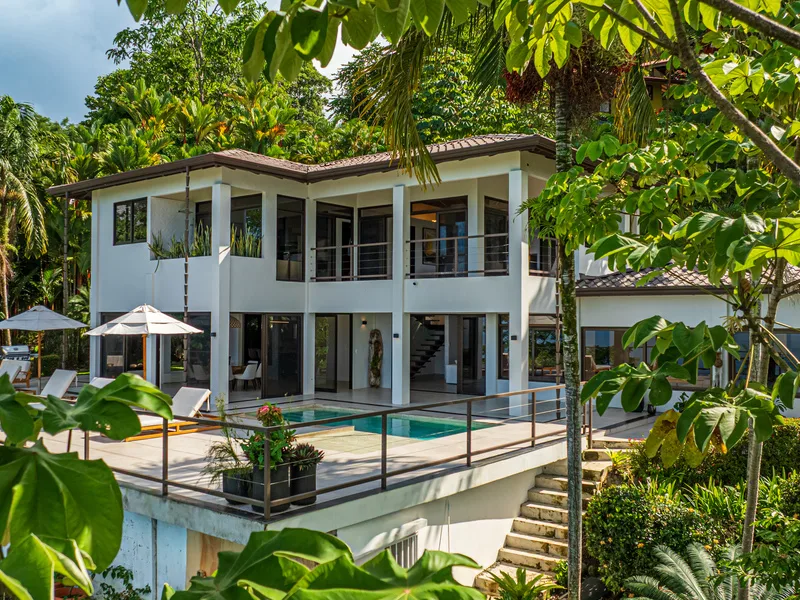 4 Bed Single Family Homes For Sale in Uvita, photo 10