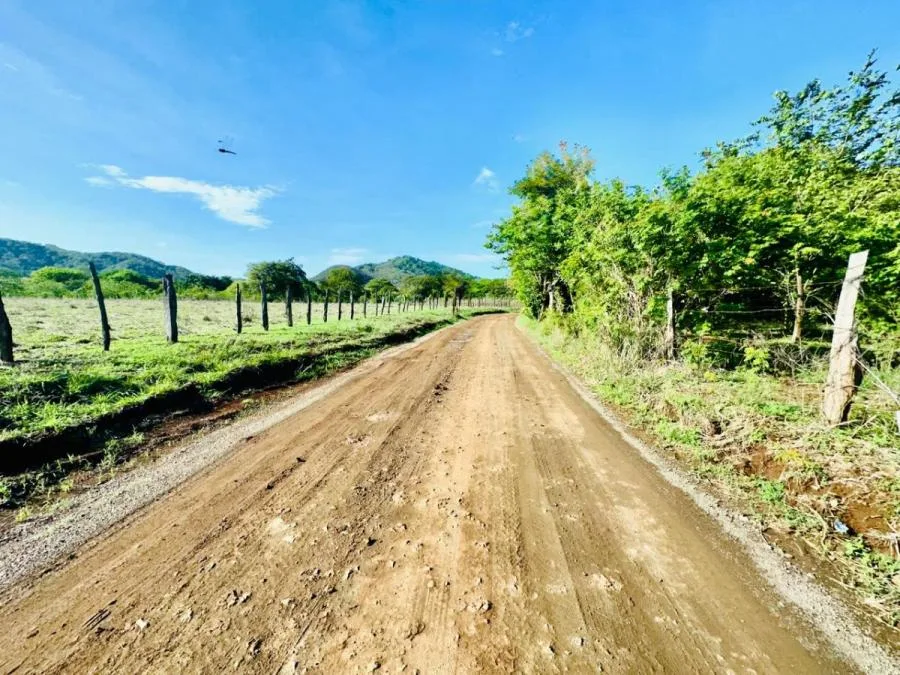 Build Your Dream in La Garita Nueva, Near Tamarindo - Venta en Tamarindo, photo 3