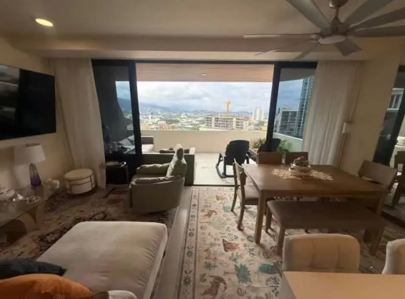 *Moderno apartamento ubicado frente al Parque del Perú en Nunciatura, Rohmoser. Destacado por su hermoso y amplio balcón adicinalmente ..., photo 4