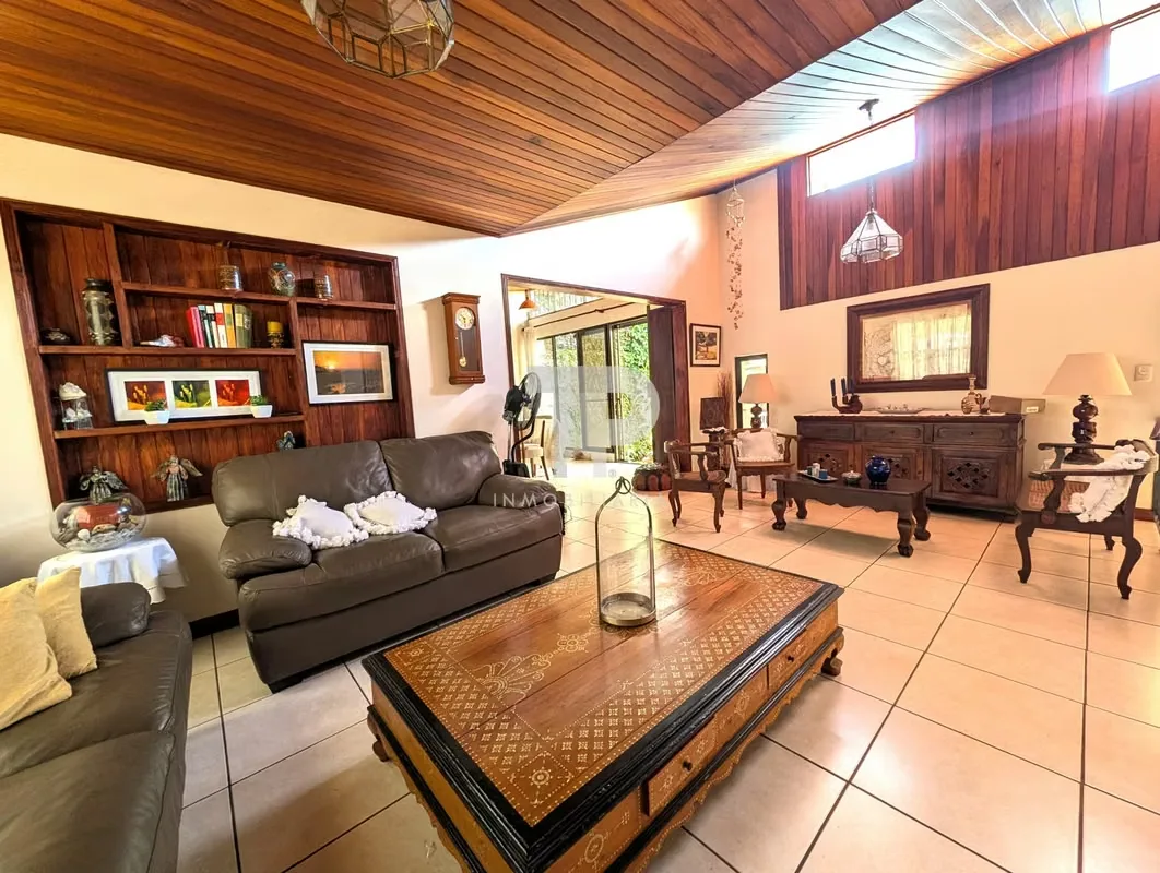 SPACIOUS HOUSE FOR SALE IN BARVA, HEREDIA - PERFECT FOR BUSINESS ZSP2, photo 3
