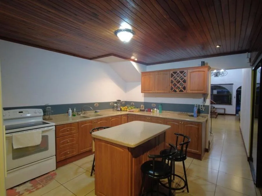 Casa en venta en Guadalupe, Goicochea. RAH 22-52 - Venta en Goicoechea, photo 2