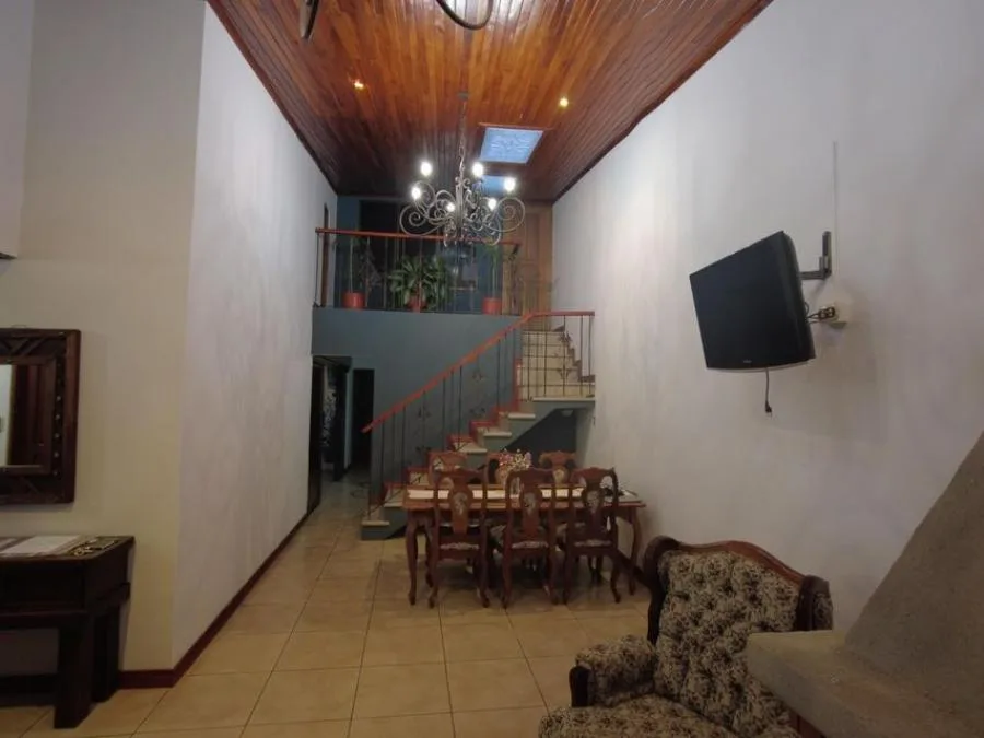 Casa en venta en Guadalupe, Goicochea. RAH 22-52 - Venta en Goicoechea, photo 8