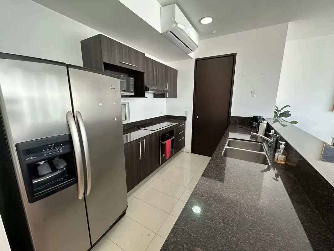 Beautiful and spacious apartment located in one of the most exclusive and sought-after areas of the capital, with immediate access to a wide variety of shops and the main areas of San ..., photo 9