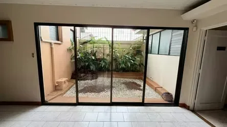 Excelente oportunidad de inversión en una de las zonas más cotizadas y estratégicas del Este de San José, ideal para clínicas, oficinas, consultorios, vivienda o renta, se puede ..., photo 11