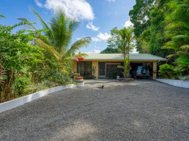 3 Bedroom Home with Rental Unit in Platanillo!