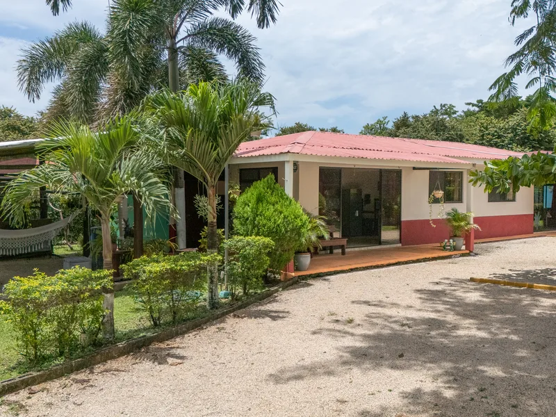 7 Bed Hotel / Leisure For Sale in Tamarindo, photo 4