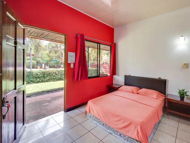 7 Bed Hotel / Leisure For Sale in Tamarindo, photo 8
