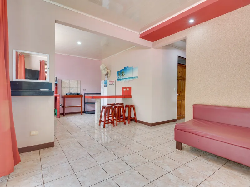 7 Bed Hotel / Leisure For Sale in Tamarindo, photo 9