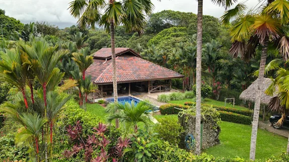 JUNGLE PROPERTY WITH WOOD CABIN  TWO BEDROOM AND POOL, IN OJOCHAL – 1.18 ACRES, photo 3