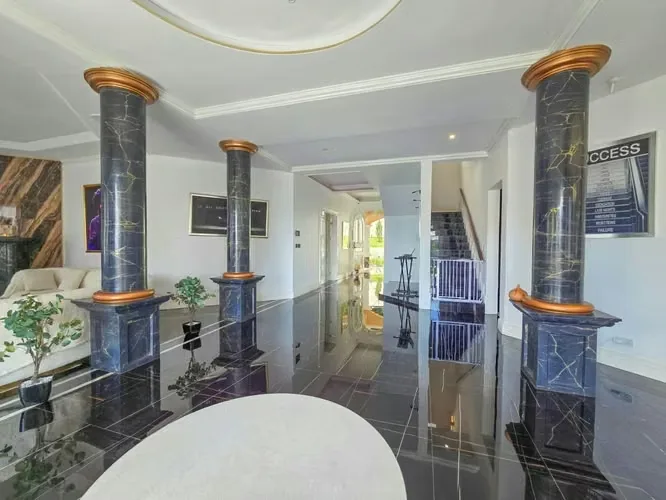 Descubre esta impresionante residencia de lujo ubicada en una de las zonas más exclusivas de Piedades de Santa Ana, dentro de un residencial privado con seguridad 24/7. Diseñada para ..., photo 14