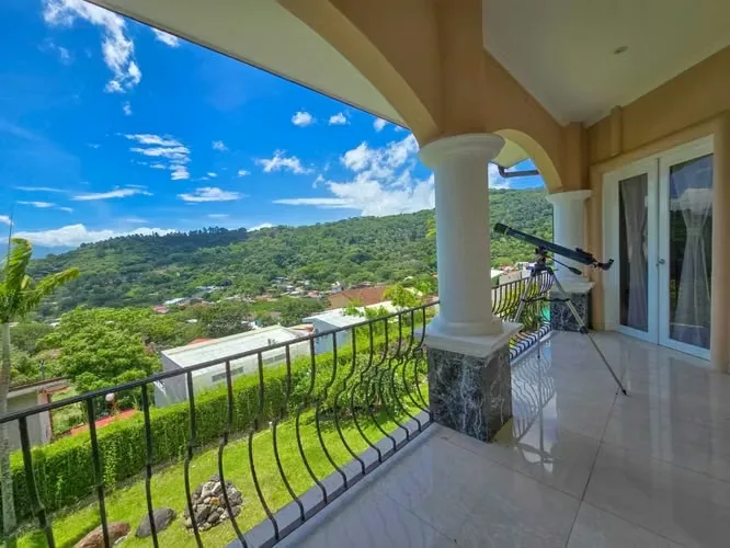 Descubre esta impresionante residencia de lujo ubicada en una de las zonas más exclusivas de Piedades de Santa Ana, dentro de un residencial privado con seguridad 24/7. Diseñada para ..., photo 8