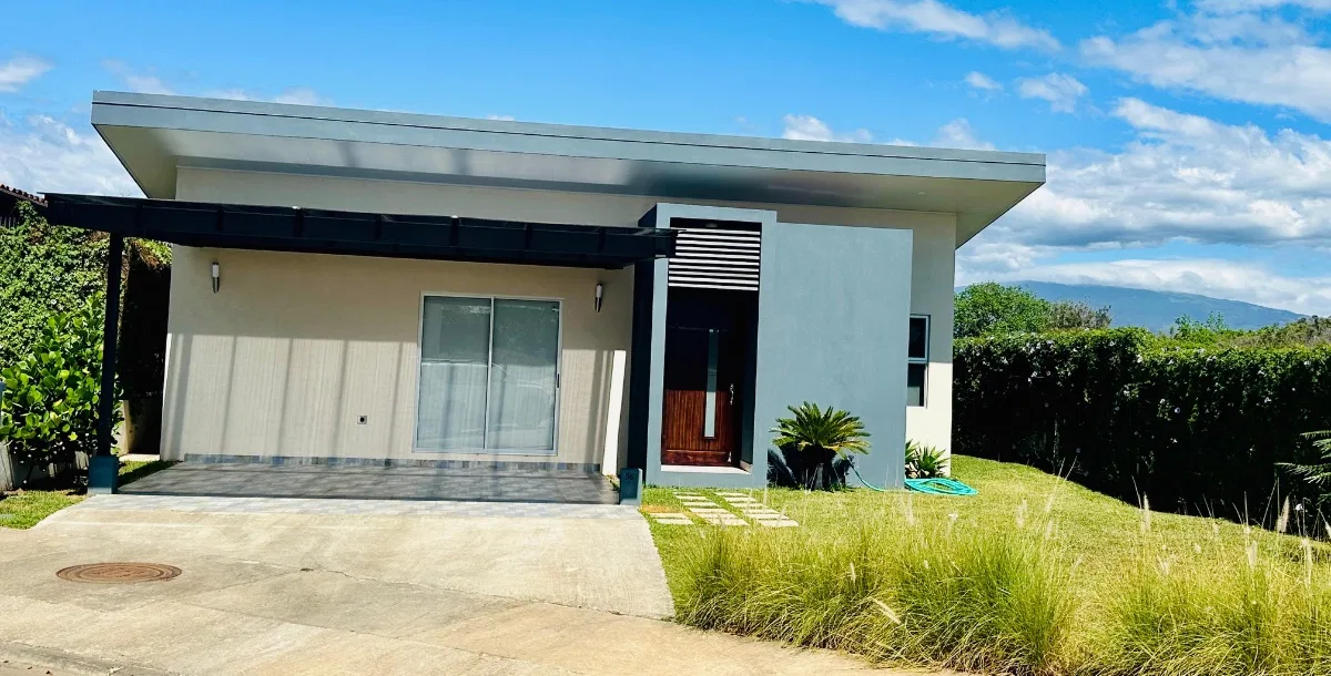 Alquiler de casa en condominio en La Garita, Alajuela - Alquiler / Renta en Garita